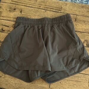 Lululemon Shorts (5” size 6)